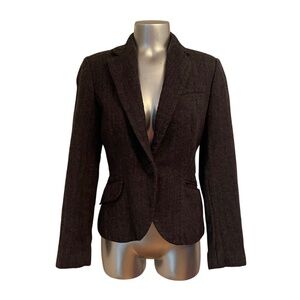 Zara Wool Blazer – Fitted Style – Size M (Fits Small)
